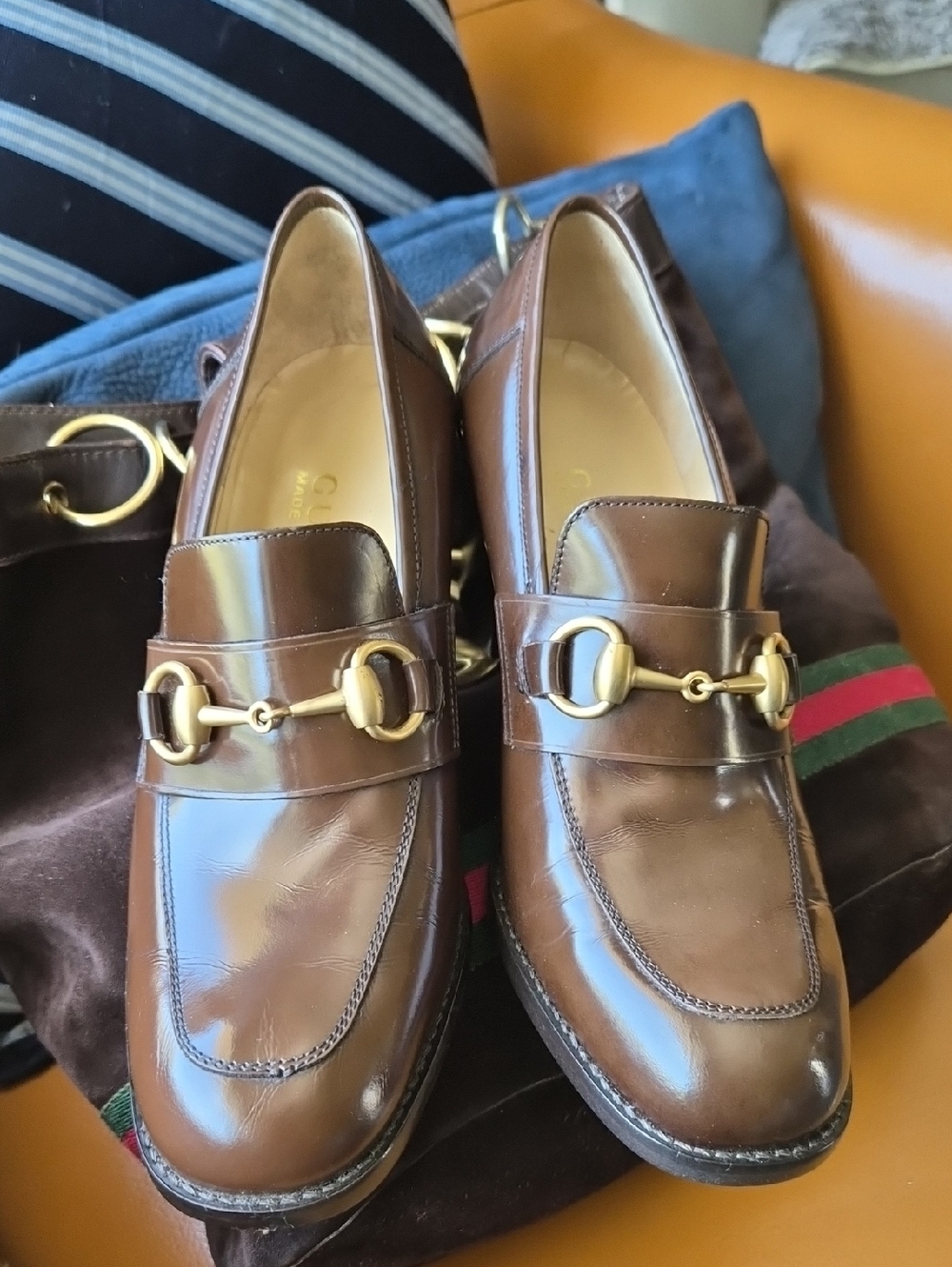 VINTAGE GUCCI Brown Leather Horsebit Loafers - Picture 2 of 7